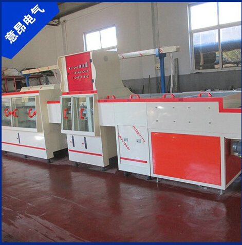 線路板蝕刻機(jī)送您滿滿的愛！