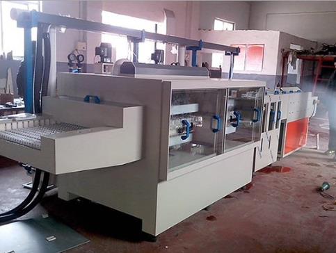 雙面蝕刻機(jī)“焊接，無焊點(diǎn)”